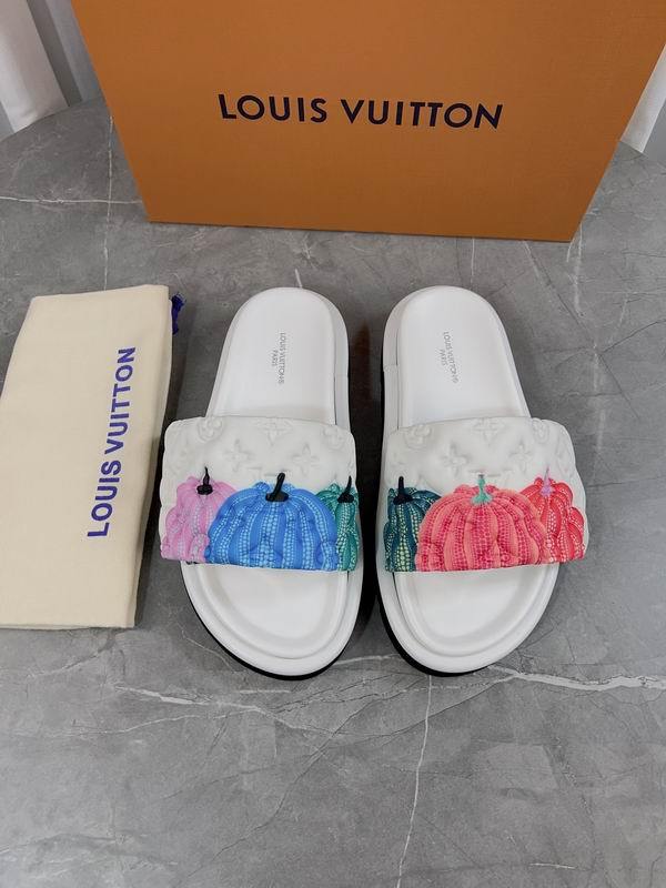 LV Men's Slippers 383